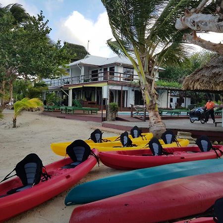 Robert'S Grove Beach Resort Placencia Buitenkant foto