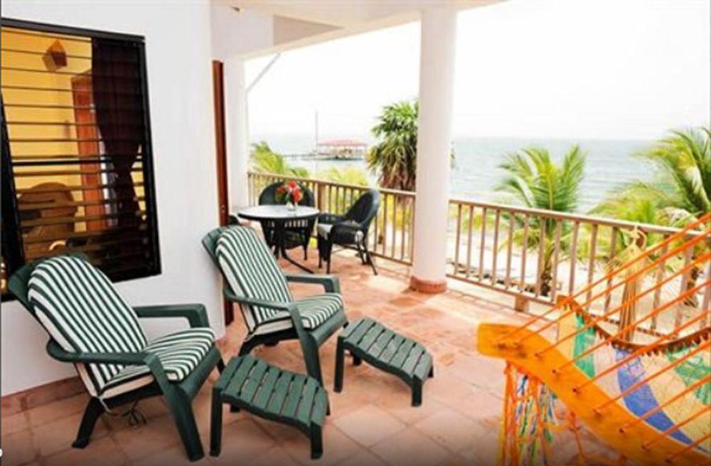 Robert'S Grove Beach Resort Placencia Buitenkant foto