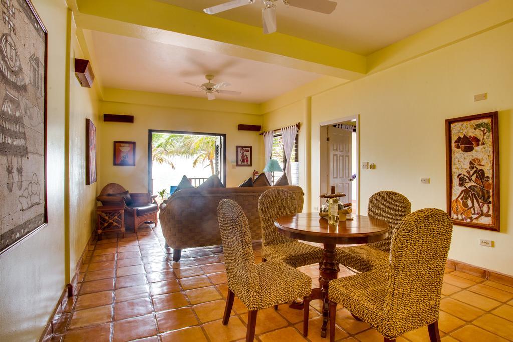 Robert'S Grove Beach Resort Placencia Kamer foto